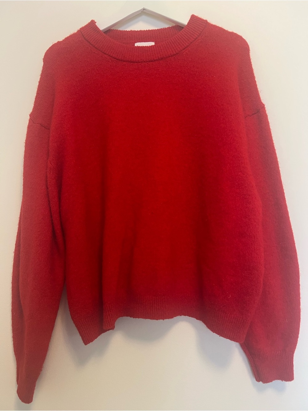H&M‎ Red Crewneck Sweater Women's Knit Pullover | Oversize Sweater